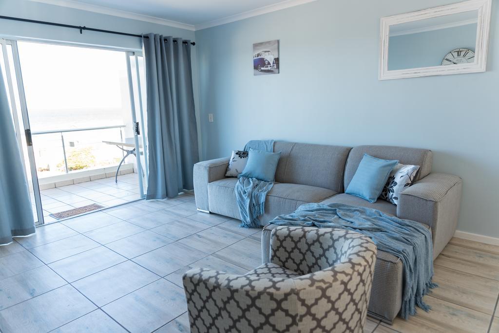 Whale View Self Catering Apartment Hermanus Eksteriør billede