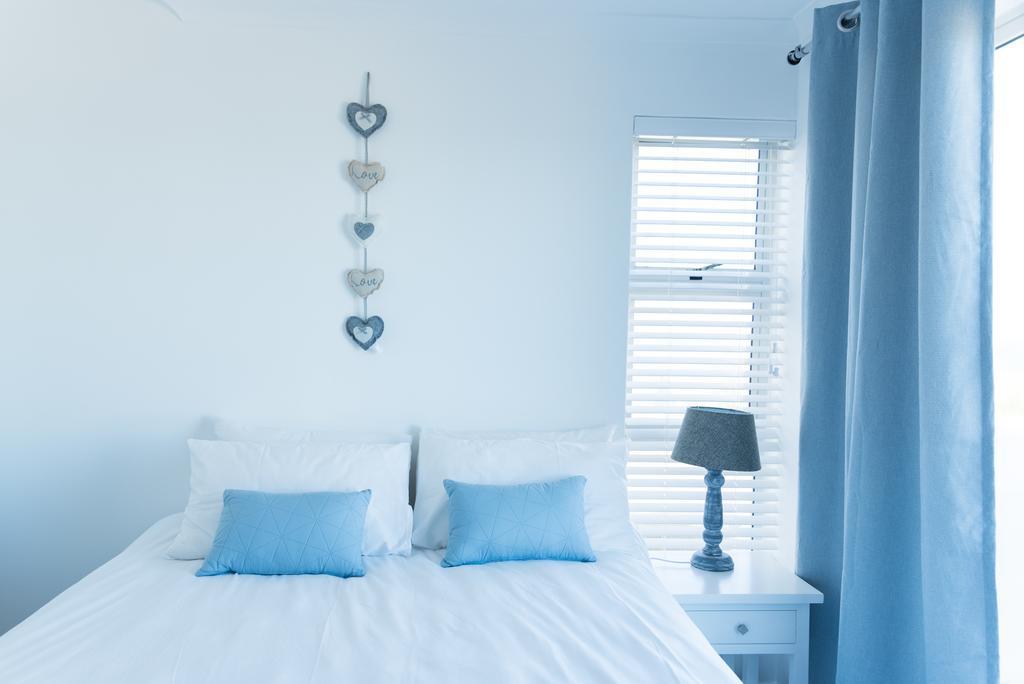Whale View Self Catering Apartment Hermanus Eksteriør billede